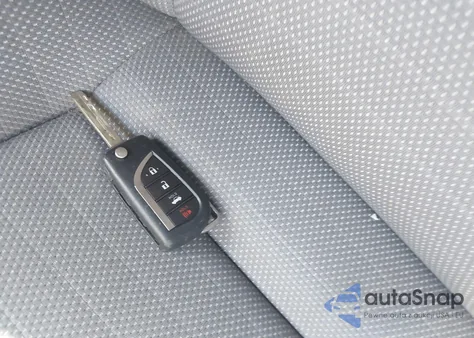 2020 Toyota Corolla Se z USA, uszkodzony, nr VIN 5YFS4RCEXLP047541